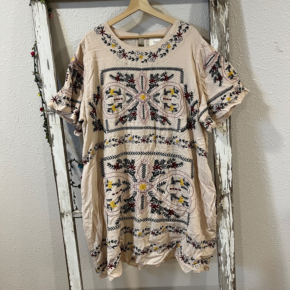 Floral Embroidered Beige Dress